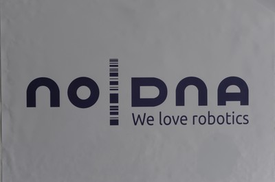 ◦ Makeria Make-Germany_Robotik No DNA. We love robotics. Logo_Ph typiconia_2016.JPG