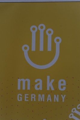 ◦ Makeria Make-Germany_make Germany Logo gelb_Ph typiconia_2016.JPG